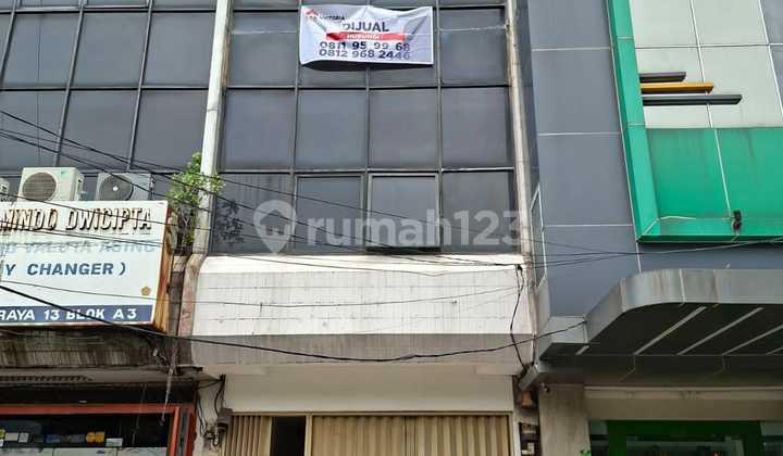 Ruko 4 Lantai di Gunung Saharisiap Pakai Ruko 4 Lantai di Gunung Saharisiap Pakai