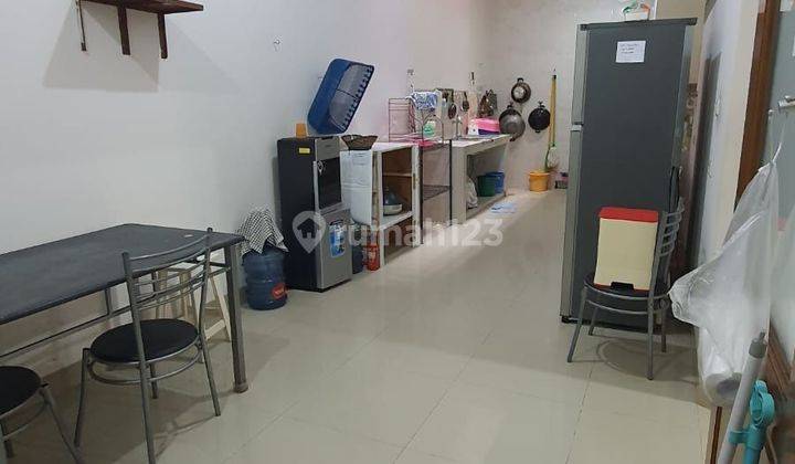 Rumah Full Furnish Di kawasan Kesehatan Jakarta Pusat 2