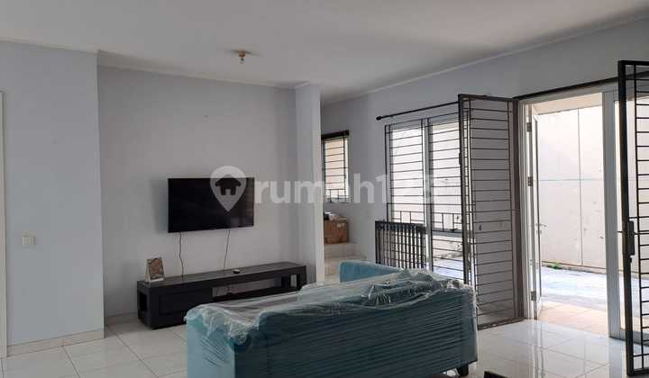Disewakan Rumah Full Furnished Lengkap di Foresta Bsd City 2
