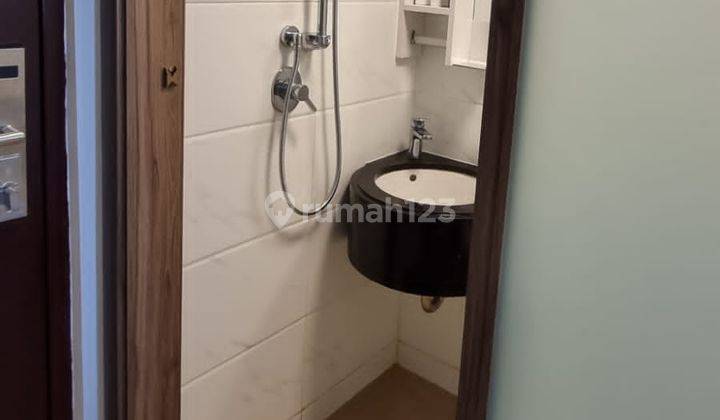 Apartemen Sky House Studio Furnished 4