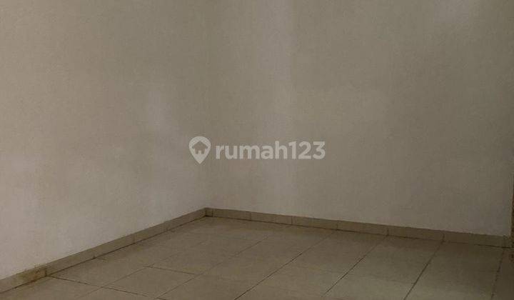 Rumah di Bsd puspitaloka 2 Lantai 4 Kamar Siap Huni 6