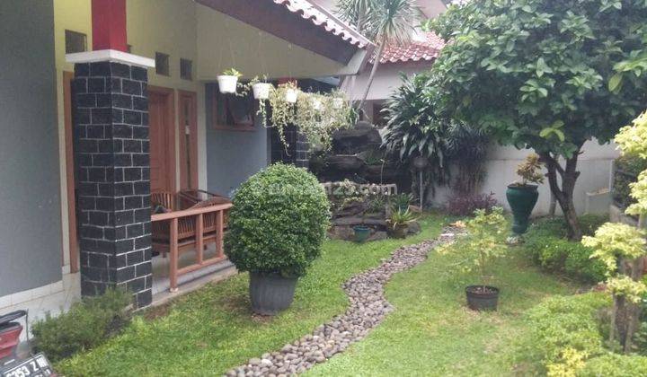 Rumah 2 Lantai Furnished Anggrek Loka BSD SHM Bagus Baja Ringan 2