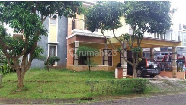 Rumah Hook Tanah Luas di De Latinos BSD 2 Lantai SHM 1