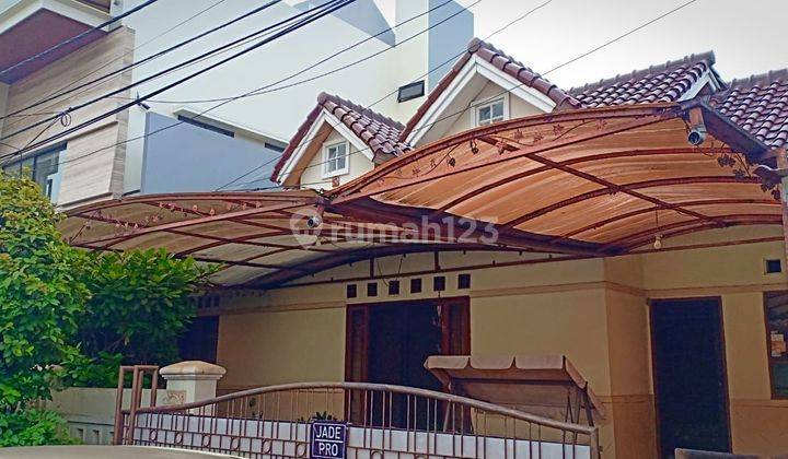 Rumah Satu Lantai di Regency Melati Mas Serpong SHM Sudah Renovasi 1