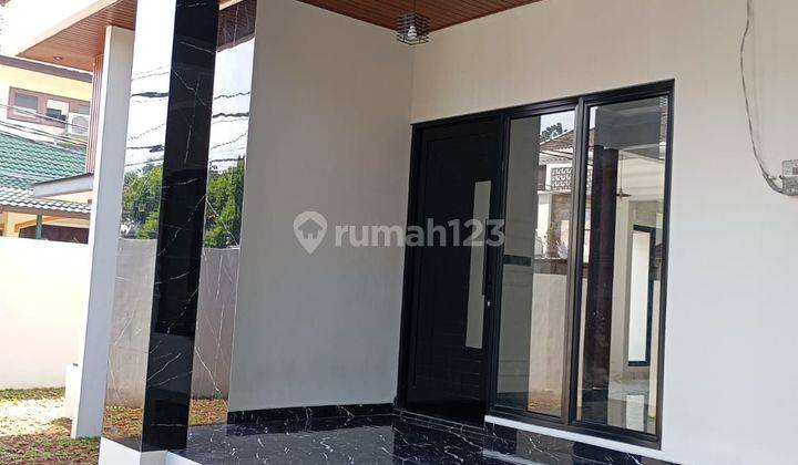 Rumah Hook Cantik 2 Lantai Griya Loka BSD SHM  2