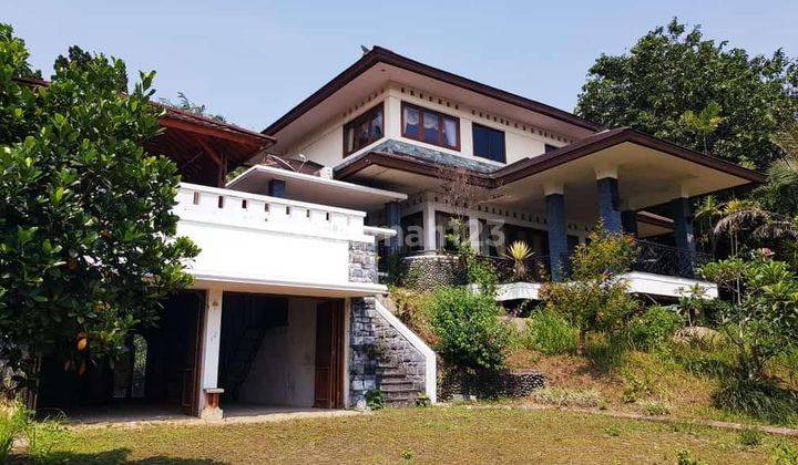 Villa Cantik 2 Lantai di Cidokom Cisarua Bogor SHM 1