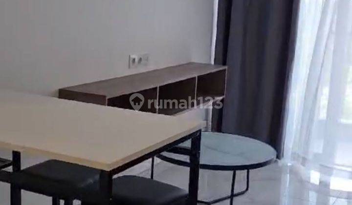 ruang makan jual rugi apartemen 2 br