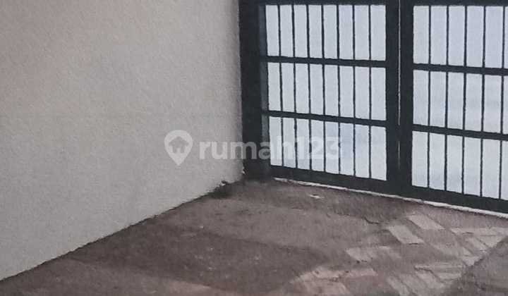Rumah Hook Hitung Tanah di Griya Loka Bsd Siap Huni 2