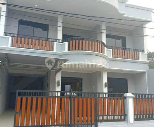 Rumah Baru 2 Lantai Griya Loka Bsd Bangunan Mandiri