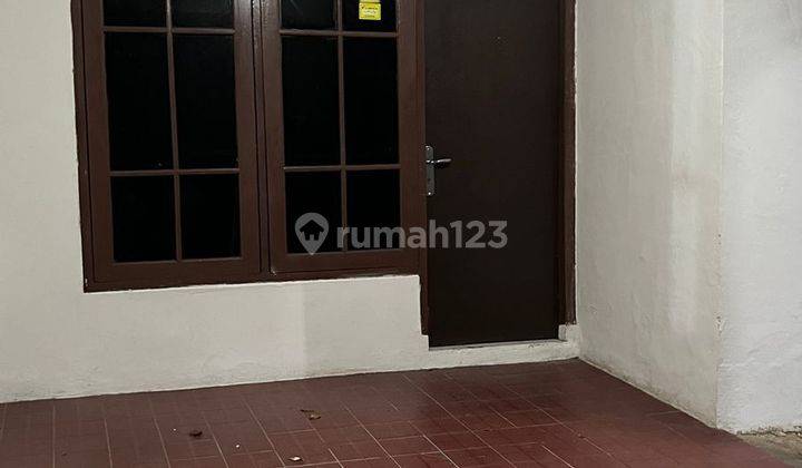 Disewakan Rumah Di Griya Loka Bsd 4 Kamar Siap Huni 2