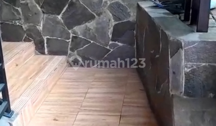 Rumah Cantik Full Renovasi Di Sawangan Depok  2