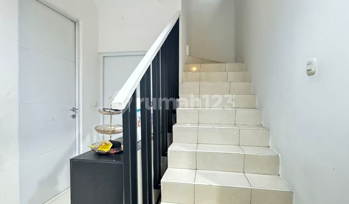 Dijual Semi Furnished Rumah 2 Lantai Serpong Lagoon Siap Huni 2