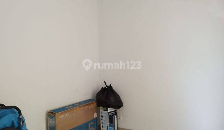 Disewakan Rumah 2 Lantai The Savia Nusa Loka Bsd Rapih Siap Huni 2