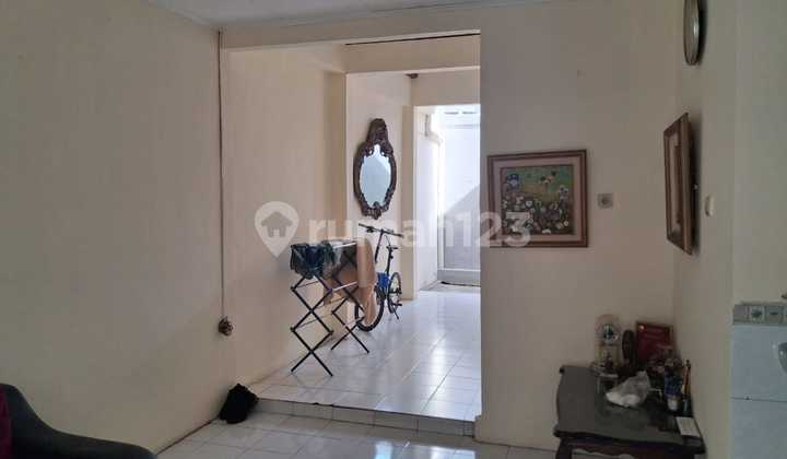 Rumah 1 Lantai Griya Loka Bsd Renovasi Siap Huni