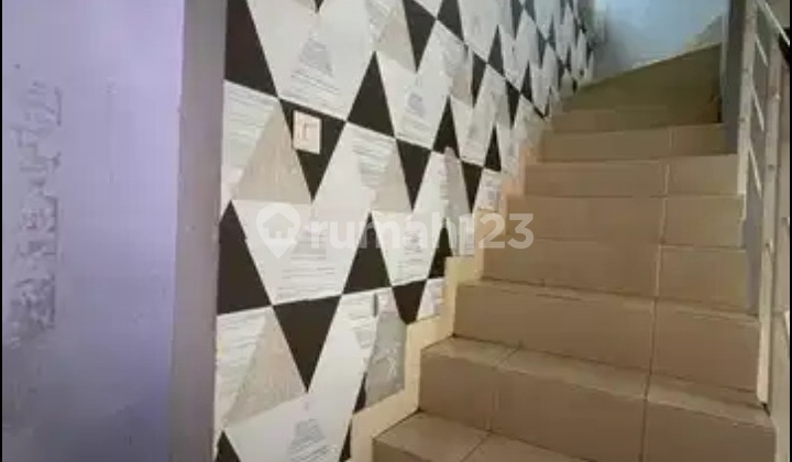 Disewakan Rumah Dekat Mall di Paradise Serpong City Semi Furn 2