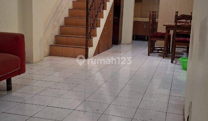 Rumah 1 1/2 Lantai Furnished Di Regency Melati Mas Serpong 2