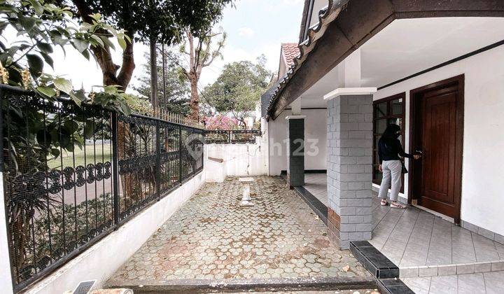 Rumah 2 Lantai Anggrek Loka Bsd Bagus Sudah Renovasi 2