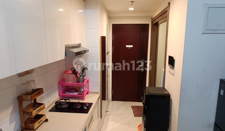 Quick Sale: Sky House BSD Apartment Fully Furnished Near Mall Quick Sale: Sky House BSD Apartment Fully Furnished Near Mall