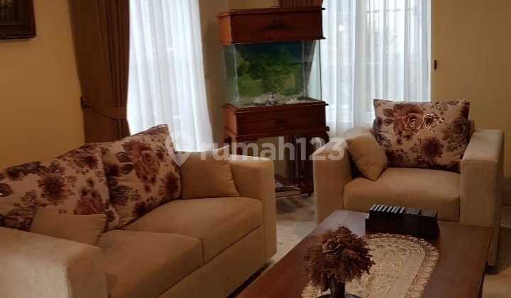 Disewakan Full Furnished Rumah Di Bsd Dekat Puspita Loka  2
