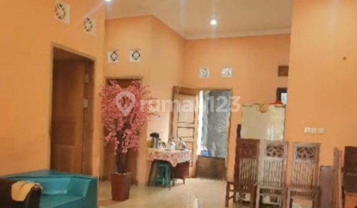 One-Story House Griya Loka BSD Fully Renovated, Good Condition 2