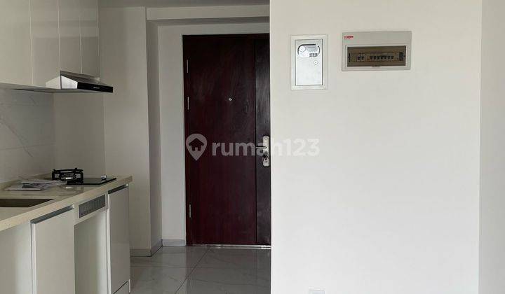 Jual Cepat Apartemen Studio Skyhouse Alam Sutera Semi Furnished 1