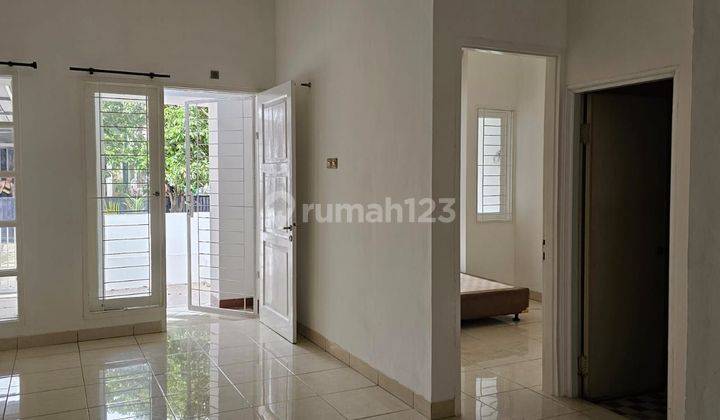 Rumah 1 1/2 Lantai Serpong Park Jelupang Dekat Bsd  1