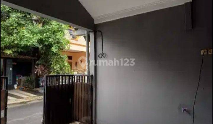 Disewakan Rumah 2 Lantai Griya Loka Bsd 4 Kamar Baru Renovasi 1