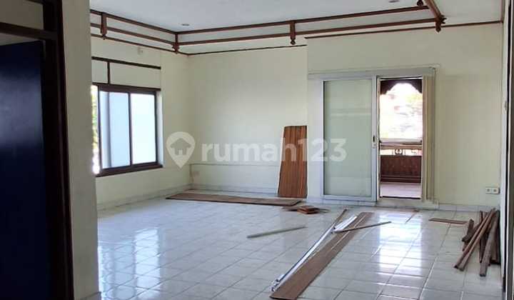 For Rent 2 Story Commercial Space Renon Bali For Rent 2 Story Commercial Space Renon Bali