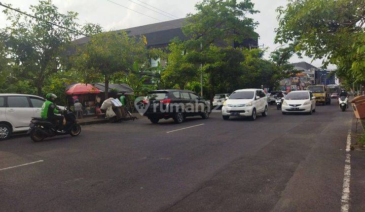 Disewakan tanah di jalan utama Dewi Sri 4