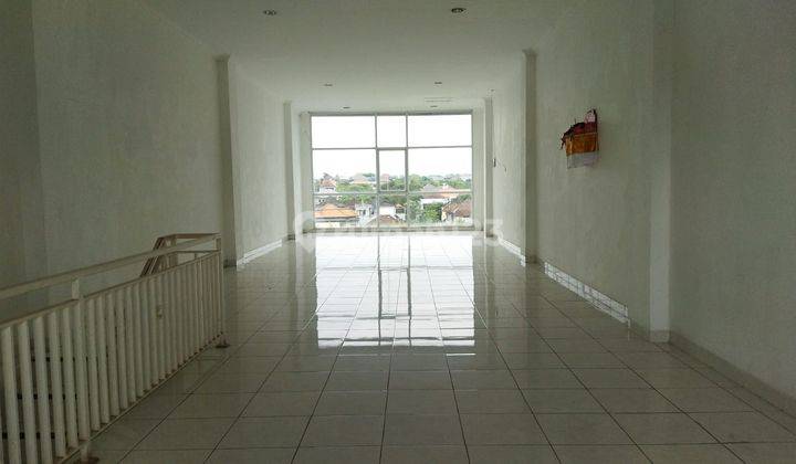 Disewakan ruko gandeng 3 di jalan utama Denbar 3