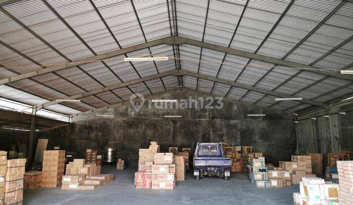 Dijual gudang tempat usaha di Kerobokan 1