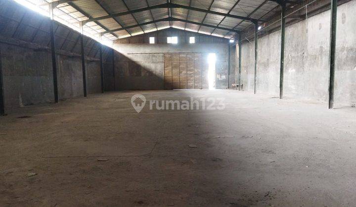 Ready-to-use warehouse for rent on routes between Bali provinces 1