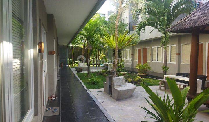 Dijual guesthouse RUNNING TINGGI 34 kamar dekat Kerobokan Bali 1