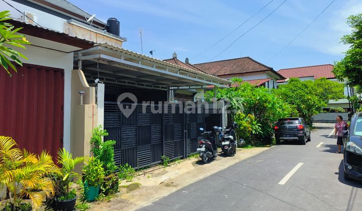 Disewakan Rumah Cocok untuk Kantor di Denpasar Utara.