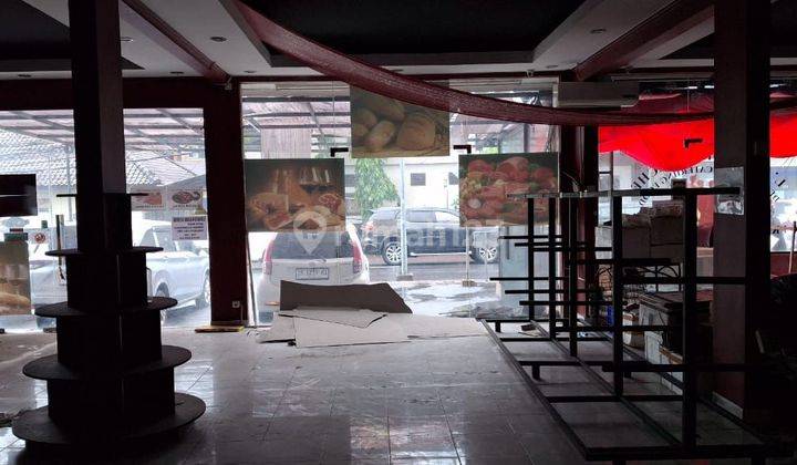 Disewakan Ruko Ramai Walk-in Di Petitenget Bali 2