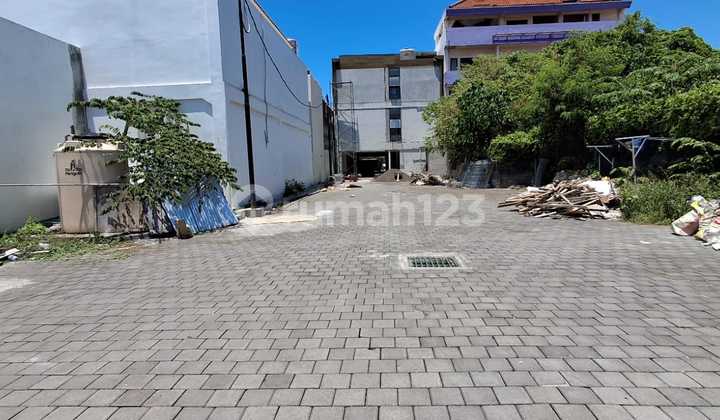 Disewakan Kantor Tempat Usaha Komersil di Seminyak Bali Disewakan Kantor Tempat Usaha Komersil di Seminyak Bali