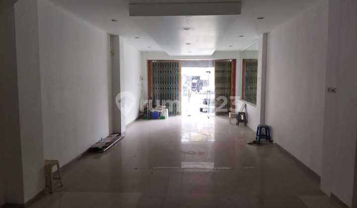 For Rent: Large Parking Commercial Building in Renon Shopping Center, Bali For Rent: Large Parking Commercial Building in Renon Shopping Center, Bali