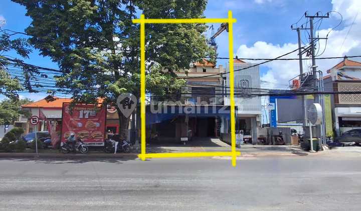 For Rent: Attached Shophouse with Spacious Parking on Main Road, Densel Bali