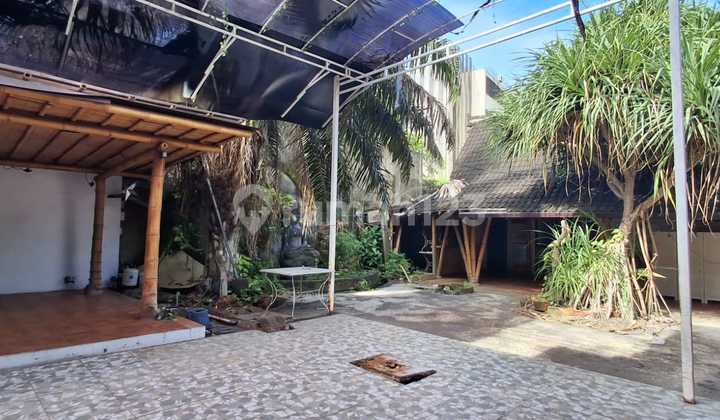 Disewakan Tanah Ex Resto Walk In Dekat Hotel Legian Bali