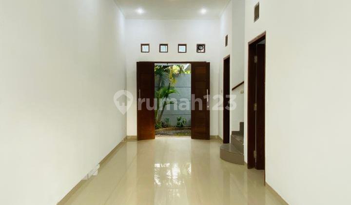 For Rent Minimalist House with 3 Bedrooms in Mahendradata, Denpasar For Rent Minimalist House with 3 Bedrooms in Mahendradata, Denpasar