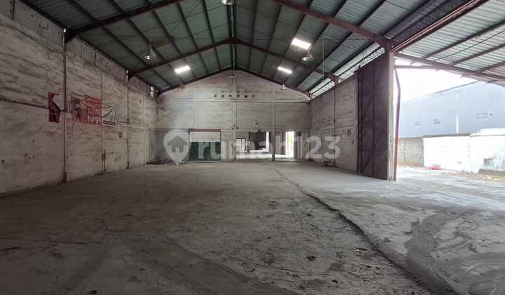 For Rent Large Warehouse with Container Access in Ubung, Denpasar, Bali