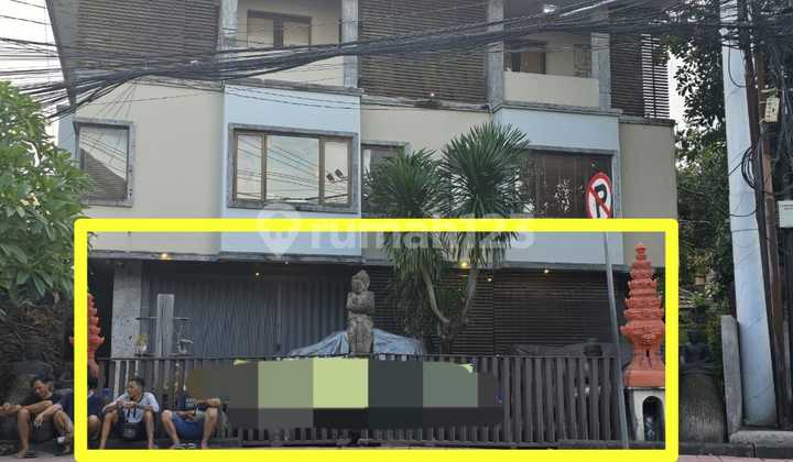 Disewakan Ruko Parkiran Besar Di Pusat Seminyak Bali 2