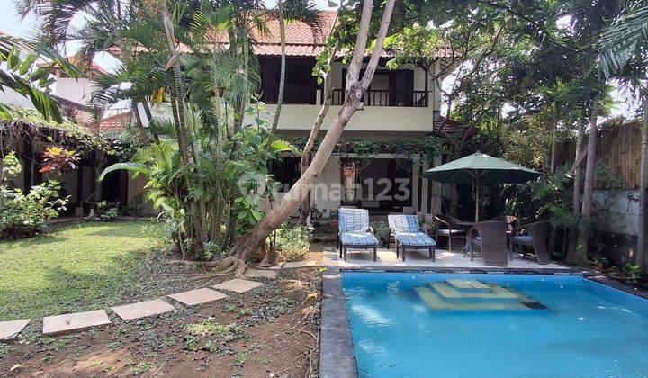 For Sale 4 Bedroom Tropical Villa In Umalas Bali 2