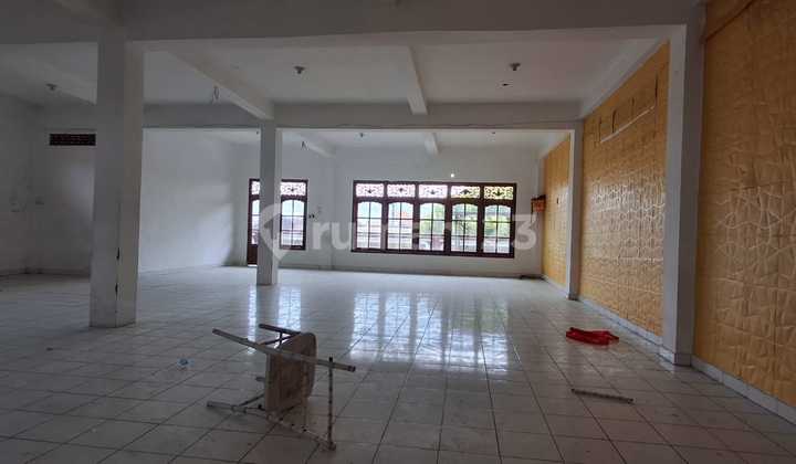 For Rent: Commercial Space in Padang Sambian Bali Business Center and Housing