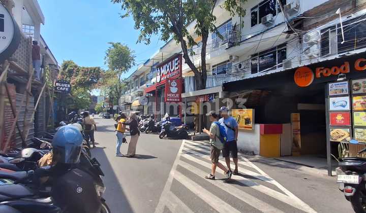For Sale 3-Story Shop House Near Mall with Large Parking Teuku Umar Bali 2