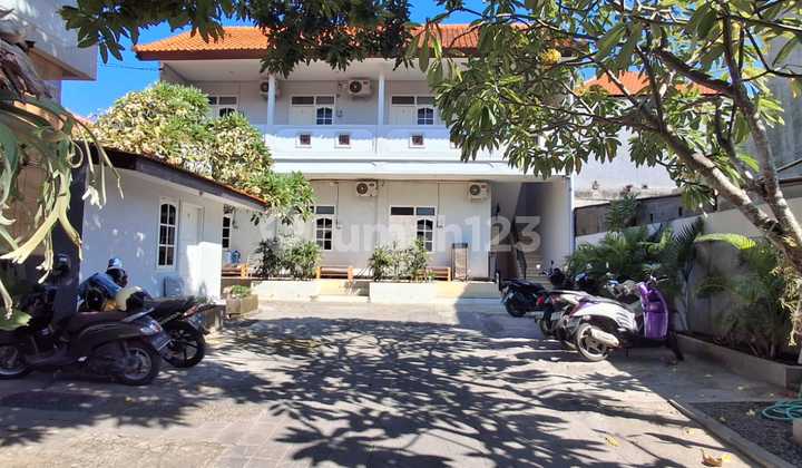 Dijual Guesthouse Running Produktif di Pura Demak, Denbar