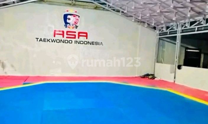 For Sale Commercial Land by Main Road Bonus 5 Kiosk Plots & 13 Boarding Rooms 200m from Train Station