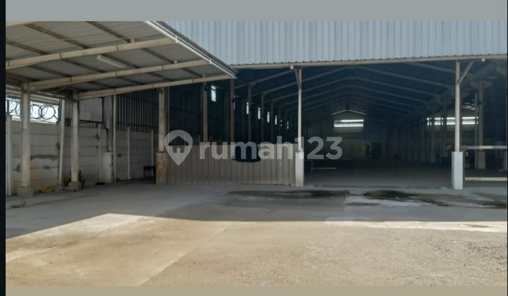 Dijual Gudang Rapi Fasilitas Lengkap akses Kontainer area Babelan Bekasi