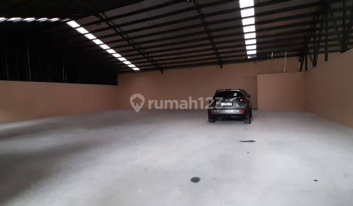 Disewakan Gudang siap pakai dan rapi akses Kontainer dekat Tol  1