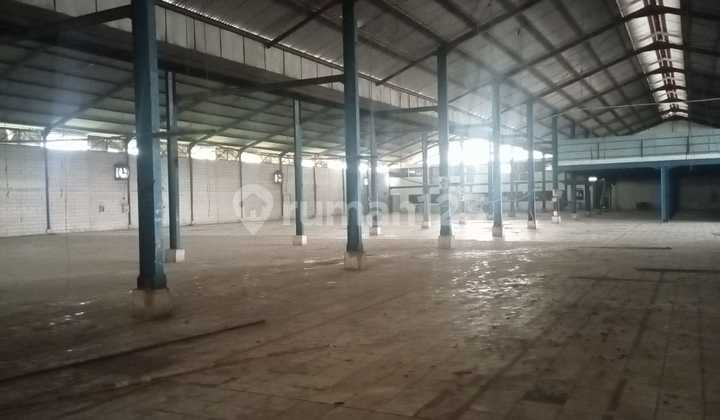 Disewakan Gudang Rapi siap pakai akses kont  Gn. Putri Bogor 2